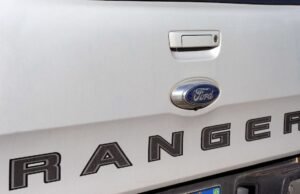 Ford lembra mais de 100.000 caminhões devido à deficiência na bolsa que pode causar um risco