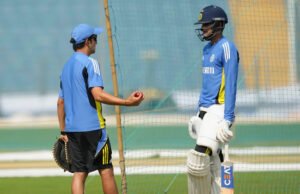 Seyakumar Yaalv & Co. A equipe expirará para um intervalo de 3 dias para a equipe indiana