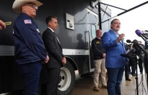 A arma entra em erupção nas instalações de gelo de Dallas