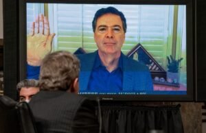 James Comey acusou as mentiras no Congresso Aid Trump o pedido da perseguição