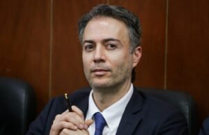 O escritório do promotor estabeleceu acusações contra Daniel Quintero para os Aguas Vivas Vivas: 12 pessoas serão chamadas ao tribunal