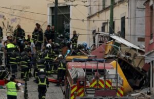 As listas ardentes de Lisobor, matando 15 pessoas e ferindo 18 em acidentes