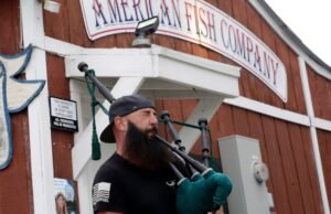 Tiro em South em Southport, Carolina do Norte deixou três mortos e cinco feridos