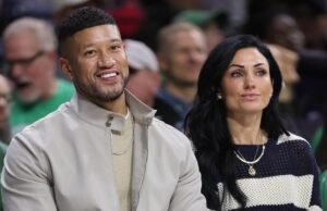 Marcus Freeman de Notre Dame e a linha do tempo de Dolline de Joanna