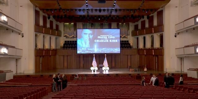 Prayer-Vigil-for-Charlie-Kirk-Scheduled-at-Kennedy-Center-in.jpg