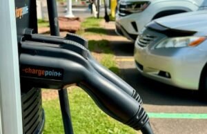 O primeiro -ministro de Carney atrasou o poder do poder Ford Aminid