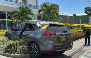 O empresário excluído do Centro Democrático em Bucaramanga ainda está em declarações críticas