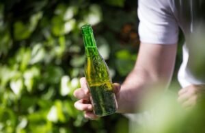 Quantos minutos você tem que deixar a cerveja no freezer para ser perfeita (e não explodir), de acordo com a matemática