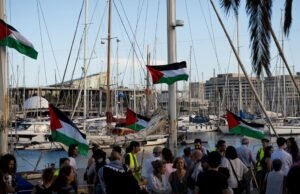 Quatro compras do ciclo mundial para Gaza de Gênova (Itália)