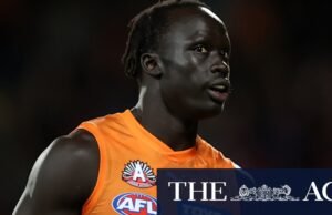 St Kilda visa Aleer em meio