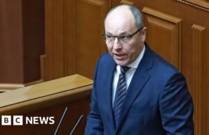 Suspeitos presos em uma conexão mortal com o político ucraniano Andriy Parubiy