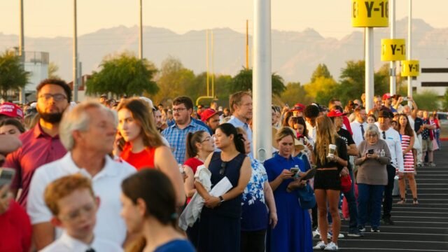 Thousands-Gather-in-Glendale-Arizona-for-Charlie-Kirk-Memorial-Service.jpg