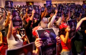 Turning Point USA Distitoment Auditorium na Universidade de Minnesota após o assassinato de Charlie Kirk