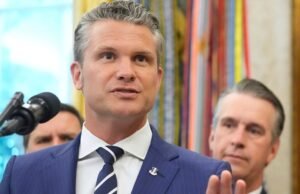 Os navios venezuelanos venezuelanos confrontaram o Departamento de Departamento de Segurança