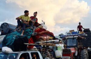 O exército de Israel disse que cerca de 4800.000 migraram para Gaza City