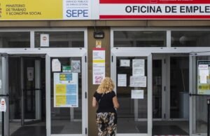 Espanha perdeu o emprego em 199300 em agosto e o número de trabalho