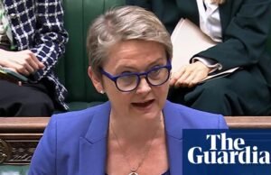 Yvette Cooper foi acusado de refugiados em extinção, evitando o cronograma da família