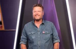 Blake Shelton concorda em permanecer ‘Awesome’ Song se torna o número 1 de um país diferente