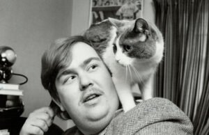 O ator John feminino tem um mínimo de uma pequena aparência: ‘Eles se parecem muito com ela’