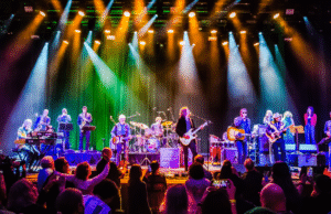 Os roqueiros do culto aos anos 70 anunciam 50 e primeiro edição com o raro concerto de 1975