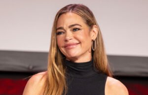 Drop-in-in novas fotos de Denise Ricirds comemorando o filme icônico dos anos 90