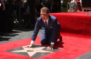 Bobby Flay está pronto para a franquia de hambúrguer de Bobby com 65 novo espaço, mas em uma captura