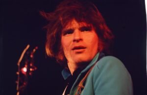 70s a rock rock, oitenta, último ataque. 1, metade do século após a primeira vez