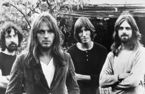 Um clássico do rock de 1973 faz escrever de volta nos ratos de música tuktok