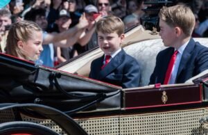 Príncipe George, Princesa Charlotte e Príncipe Louis têm nomes incríveis de escola