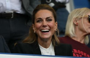 Kate Middleton parece resolver alguns cabelos de granizo ou depois da ajuda sobre a transformação loira
