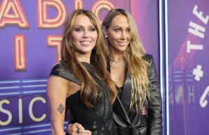 Os fãs Spoking são como entre Miley Cyrus e sua mãe em uma nova família