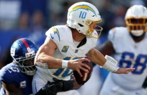 Justin Herbert e Chargers sofrem na primeira vez na temporada por gigantes