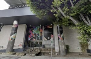 La School Schoil apoiou as acusações de trabalho falso