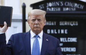 Do ex -aluno da escola católica, o pedido do presidente Trump de orar