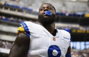 A estrela do Rams Jared foi ver a águia para o melhor