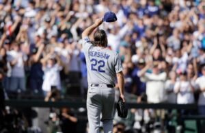 Clayton Kershaw Caps para trabalho mítico com o vencedor