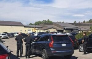 O ataque de imigração nas salas de comida de Nova York leva a dezenas de prisão