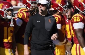 USC vs. Purdue: Grande Pergunta 3 Trojans enfrentam no Big Director