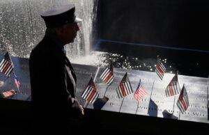 Os americanos marcaram as crianças de 24 anos de 11 de setembro atacadas em atividades emocionais