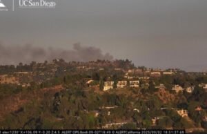 Boria pode o incêndio em Hollywood Hills, ameaça para abrigar