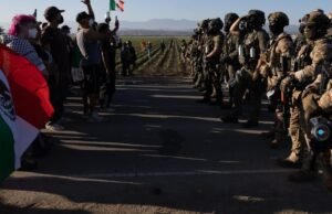 Professor acusado por trabalhadores federais atraídos durante a redenção de Camarillo