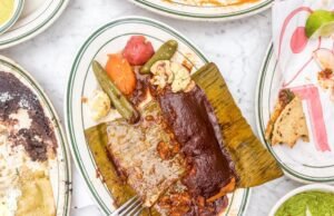 Este é o restaurante 15 oferece alimentos mexicanos, salvadorenho