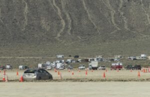 O pai do homem do homem desenhou Trump e FBI para resolver o caso