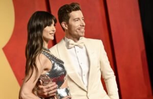 Nina Debrev e Shaun White chamaram seus