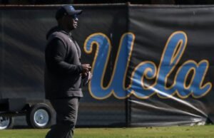 A UCLA pode superar a perspectiva de contratar Big Soccer Coach?
