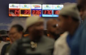 Jackpot de Powerball saltando US $ 1,7 bilhão, terceiro maior