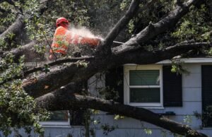 O rádio oferece um caminho para o Summer Thunder após o verão, enquanto o tempo na Califórnia continua