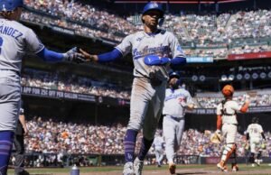 Outra roupa de choque traz um dodger em uma série de vencedores