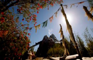 A Disney produz um dia interminável de fechamento do sol após 27 anos de cirurgia