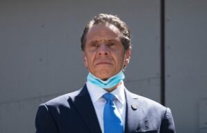 Desculpe a comunidade judaica do que a infecção por Cuomo.